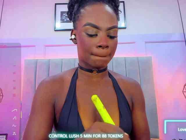 online porn chatroom LinsyAdams