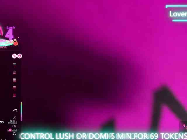LinsyAdams webcam