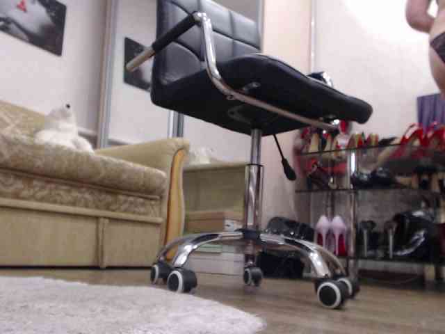 MistressMilfa webcam