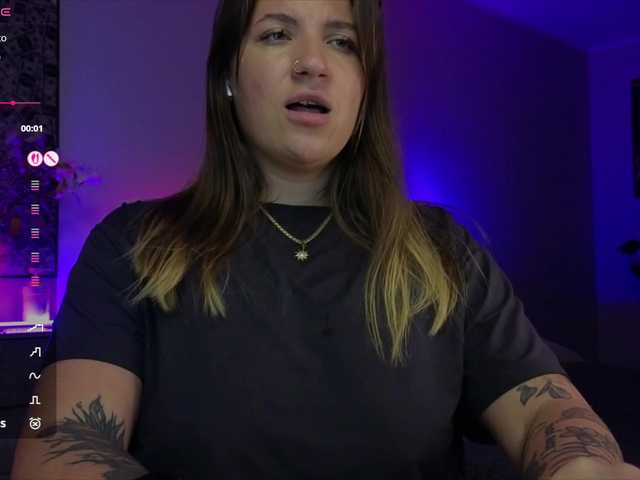 BloomBambi's BongaCams show and profile