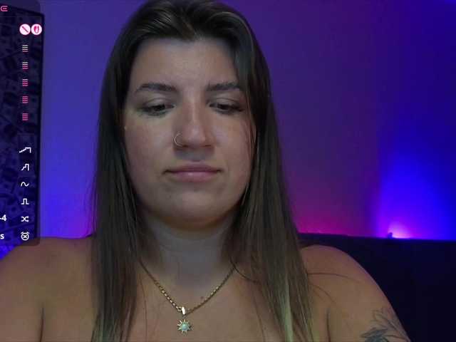 BloomBambi's BongaCams show and profile