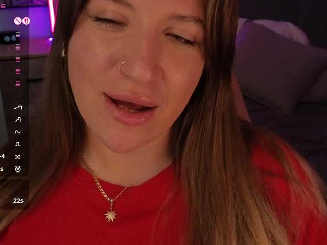 BloomBambi's BongaCams show and profile