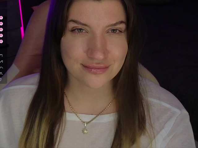 BloomBambi's BongaCams show and profile