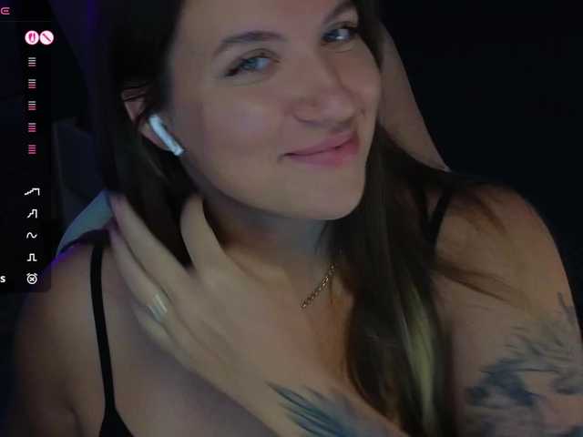 BloomBambi's BongaCams show and profile