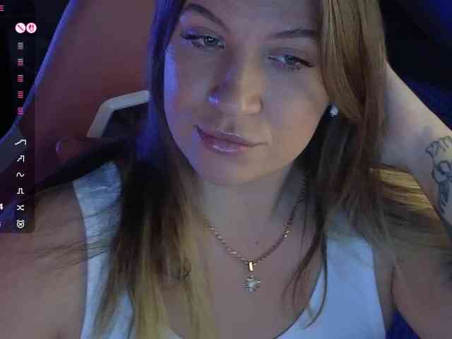 BloomBambi Live Webcam on BongaCams