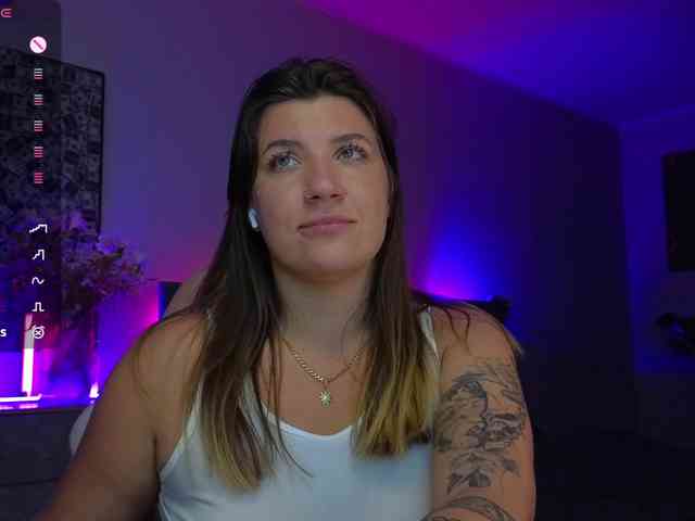 BloomBambi Live Webcam on BongaCams