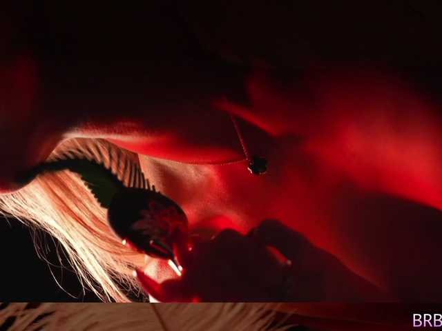 blondinochkaa's BongaCams show and profile