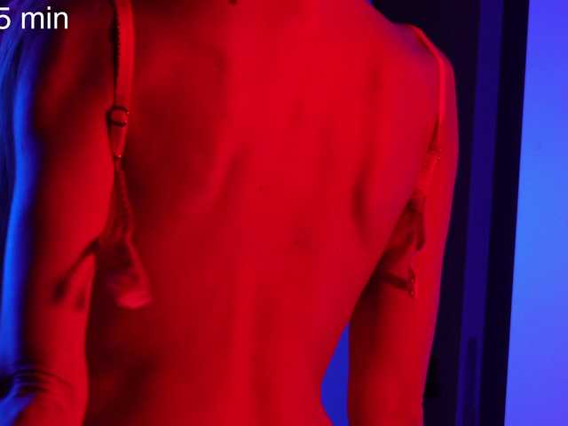 blondinochkaa's BongaCams show and profile