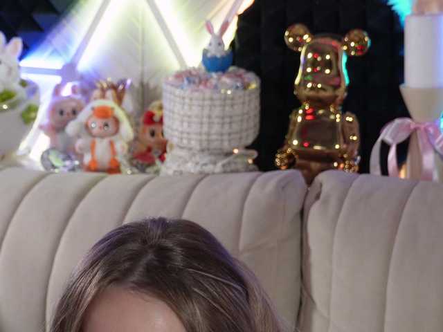 blondinochkaa's BongaCams show and profile