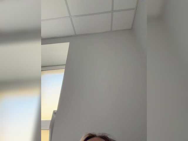 blondinochkaa's BongaCams show and profile