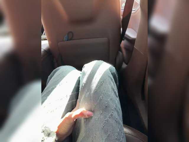 blondinochkaa's BongaCams show and profile