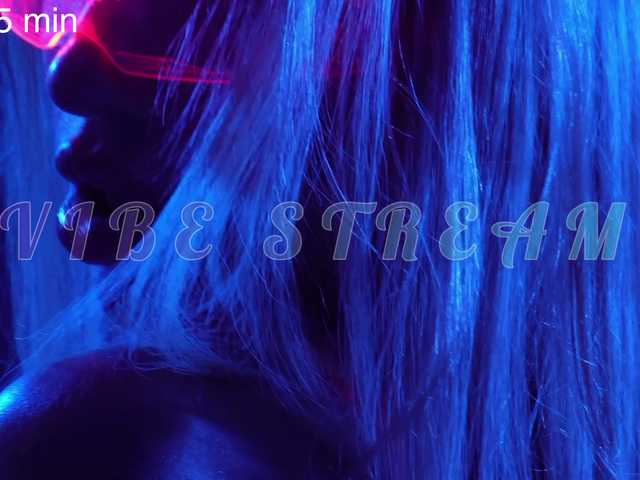 blondinochkaa's BongaCams show and profile