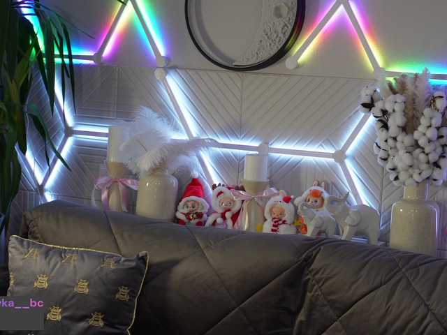 blondinochkaa's BongaCams show and profile