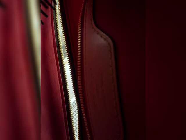 blondinochkaa's BongaCams show and profile