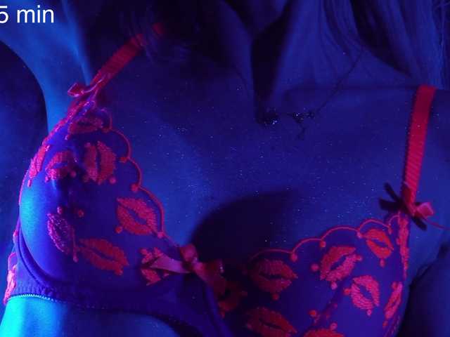 blondinochkaa's BongaCams show and profile