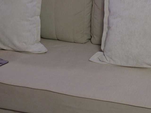 blondinochkaa's BongaCams show and profile