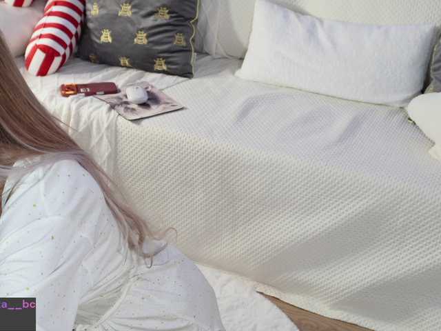 blondinochkaa's BongaCams show and profile