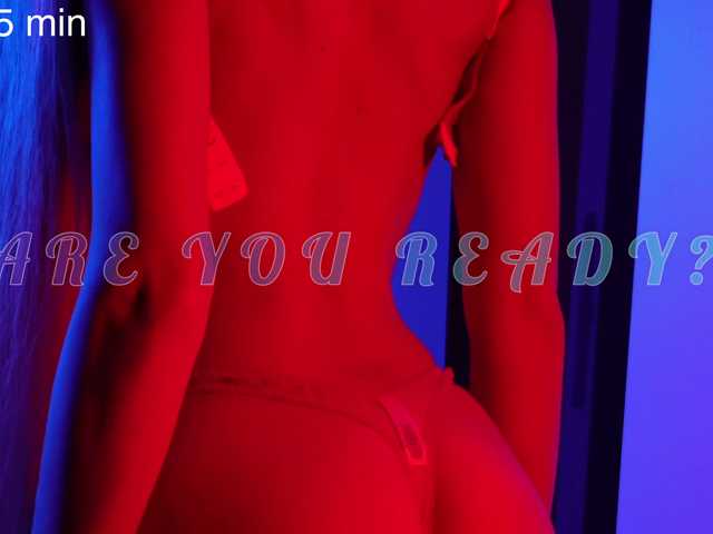 blondinochkaa's BongaCams show and profile