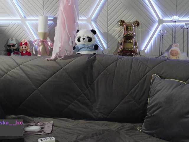 blondinochkaa's BongaCams show and profile