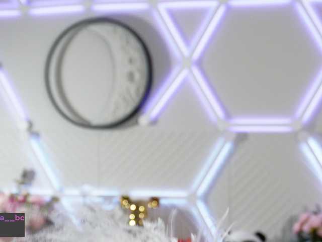 blondinochkaa from BongaCams is Freechat