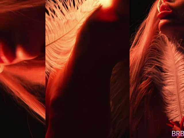 blondinochkaa's BongaCams show and profile