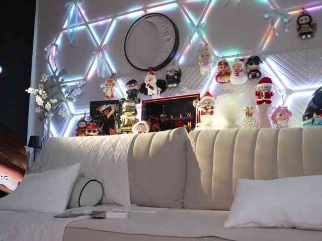 blondinochkaa blondinochkaa