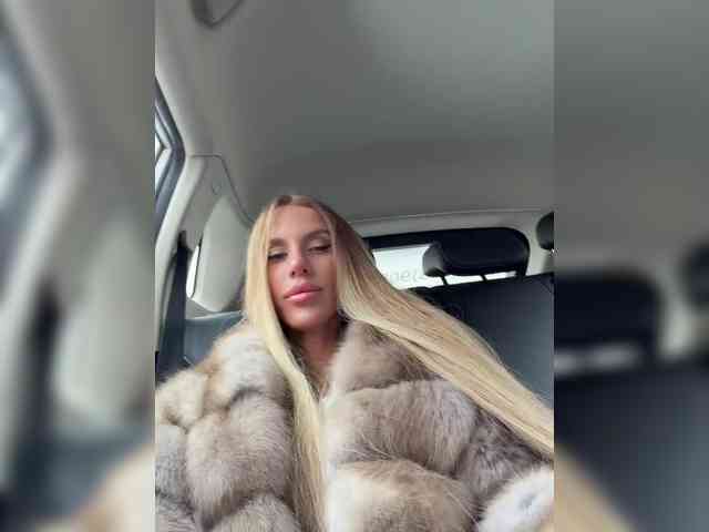 blondinochkaa blondinochkaa