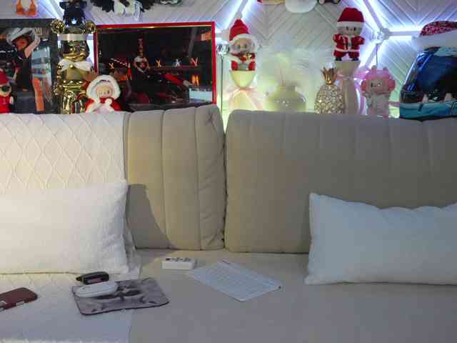 blondinochkaa blondinochkaa