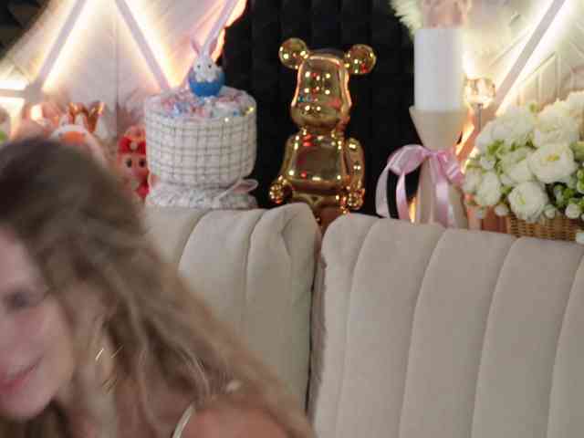 blondinochkaa blondinochkaa