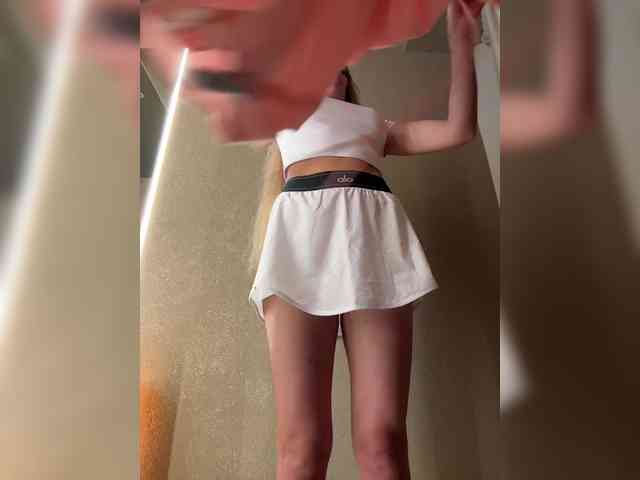 live chat sex Blondinochkaa