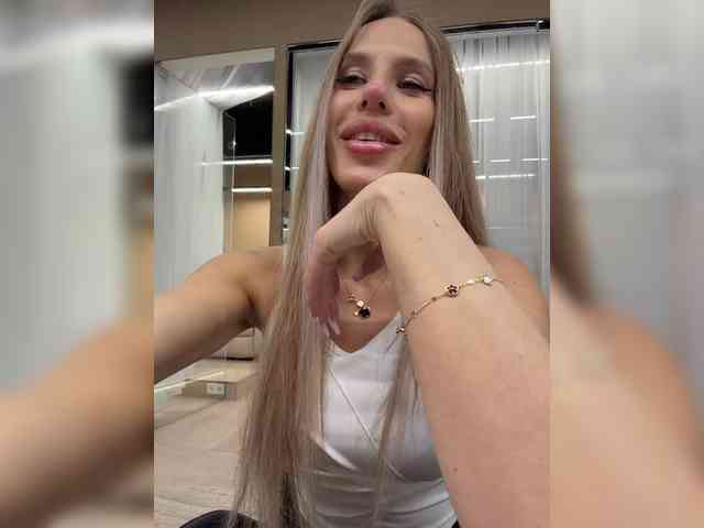 blondinochkaa blondinochkaa