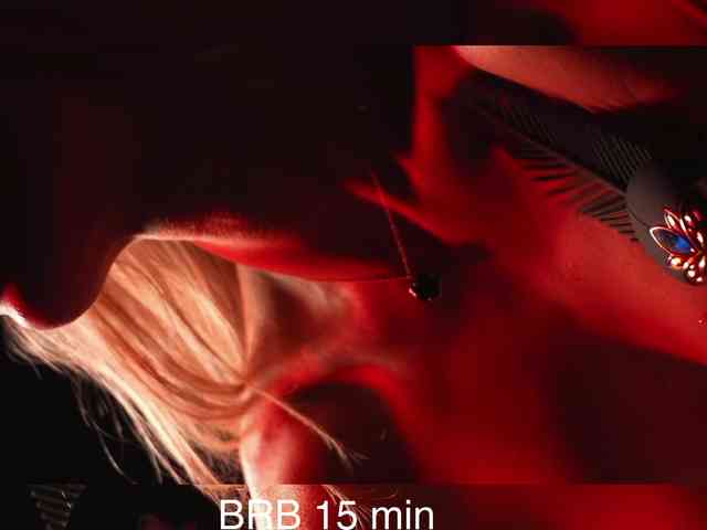 blondinochkaa Live Webcam on BongaCams