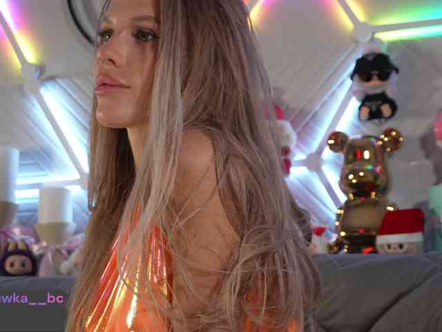 blondinochkaa blondinochkaa