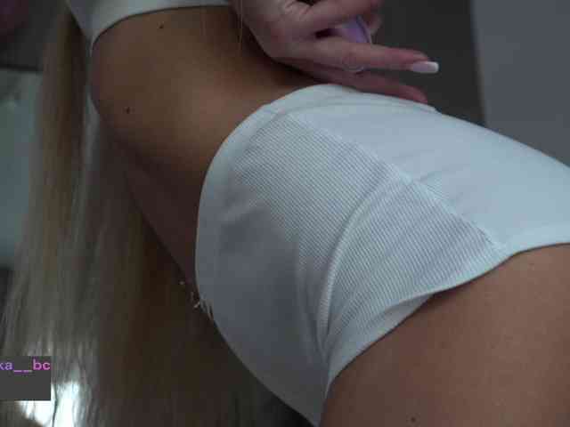 blondinochkaa blondinochkaa