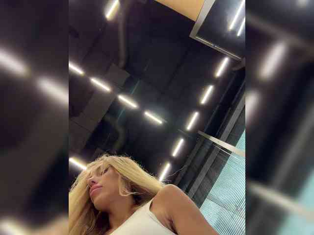 blondinochkaa blondinochkaa