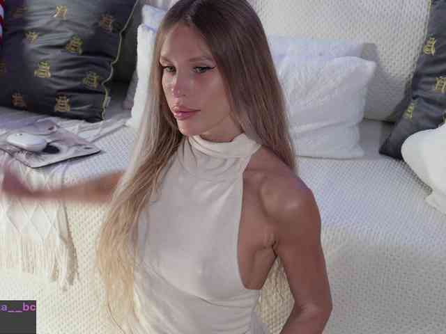 blondinochkaa Live Webcam on BongaCams