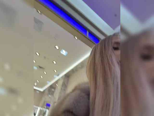 blondinochkaa blondinochkaa