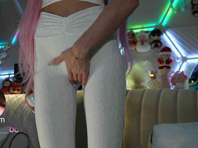 blondinochkaa blondinochkaa