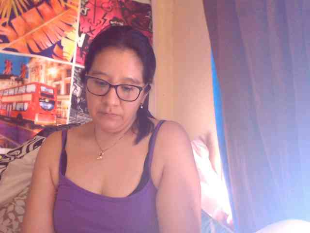 lucyLUxxx webcam
