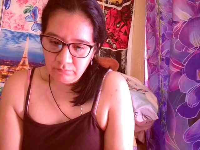 online web cam sex LucyLUxxx