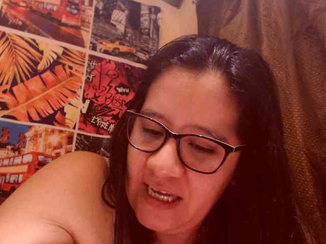 lucyLUxxx webcam