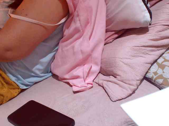 lucyLUxxx webcam