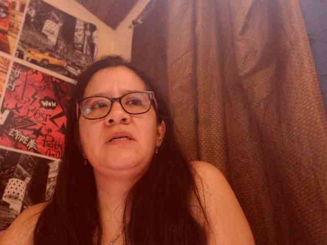 lucyLUxxx webcam