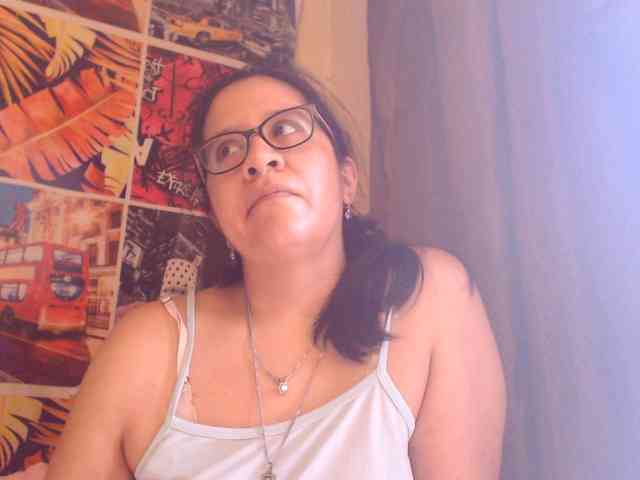 lucyLUxxx webcam