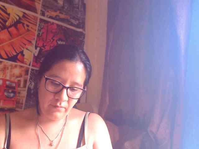 lucyLUxxx webcam