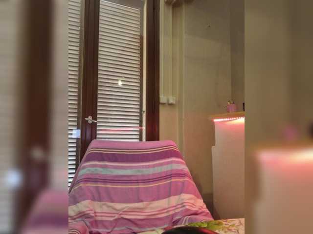 JennaDeluxe's BongaCams show and profile