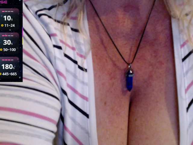 JennaDeluxe's BongaCams show and profile