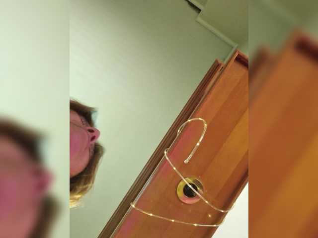 JennaDeluxe's BongaCams show and profile