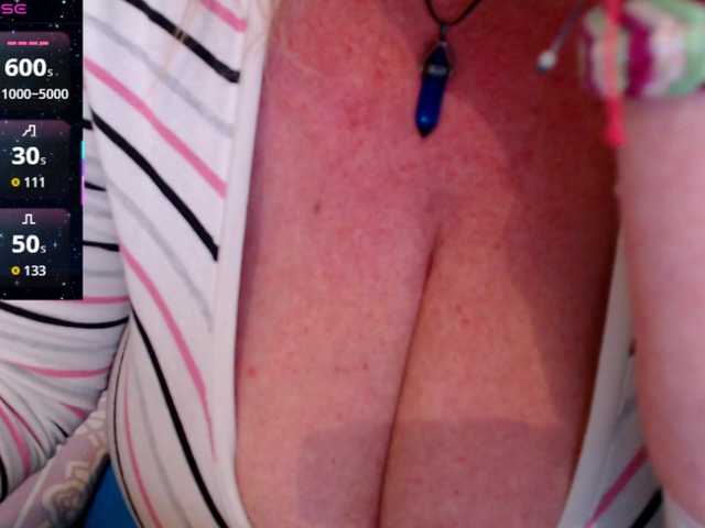 JennaDeluxe's BongaCams show and profile