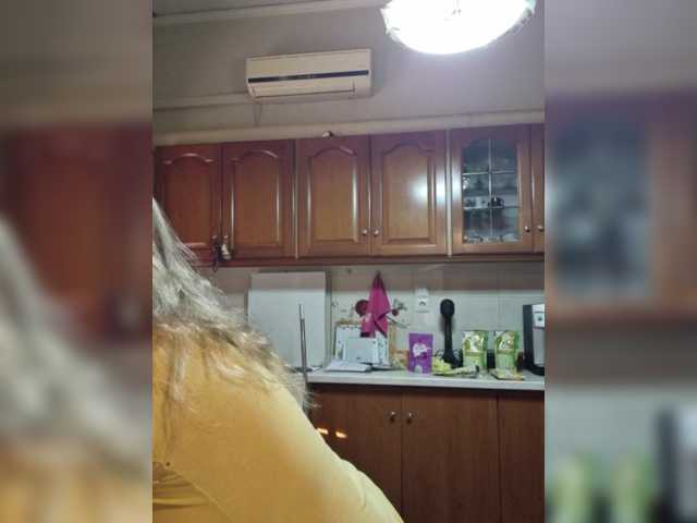 JennaDeluxe's BongaCams show and profile